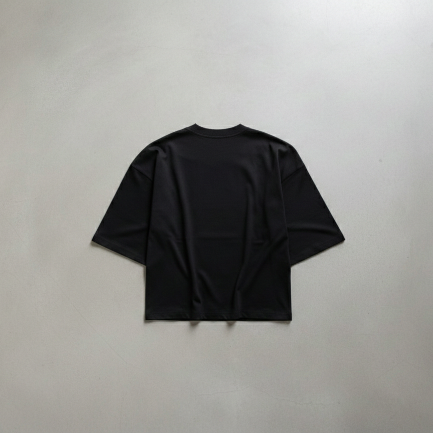 Boxy Fit Essential * White & Black *